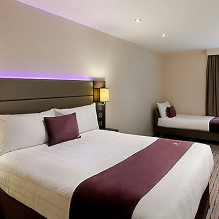 Premier Inn Liverpool Rainhill ภายนอก รูปภาพ